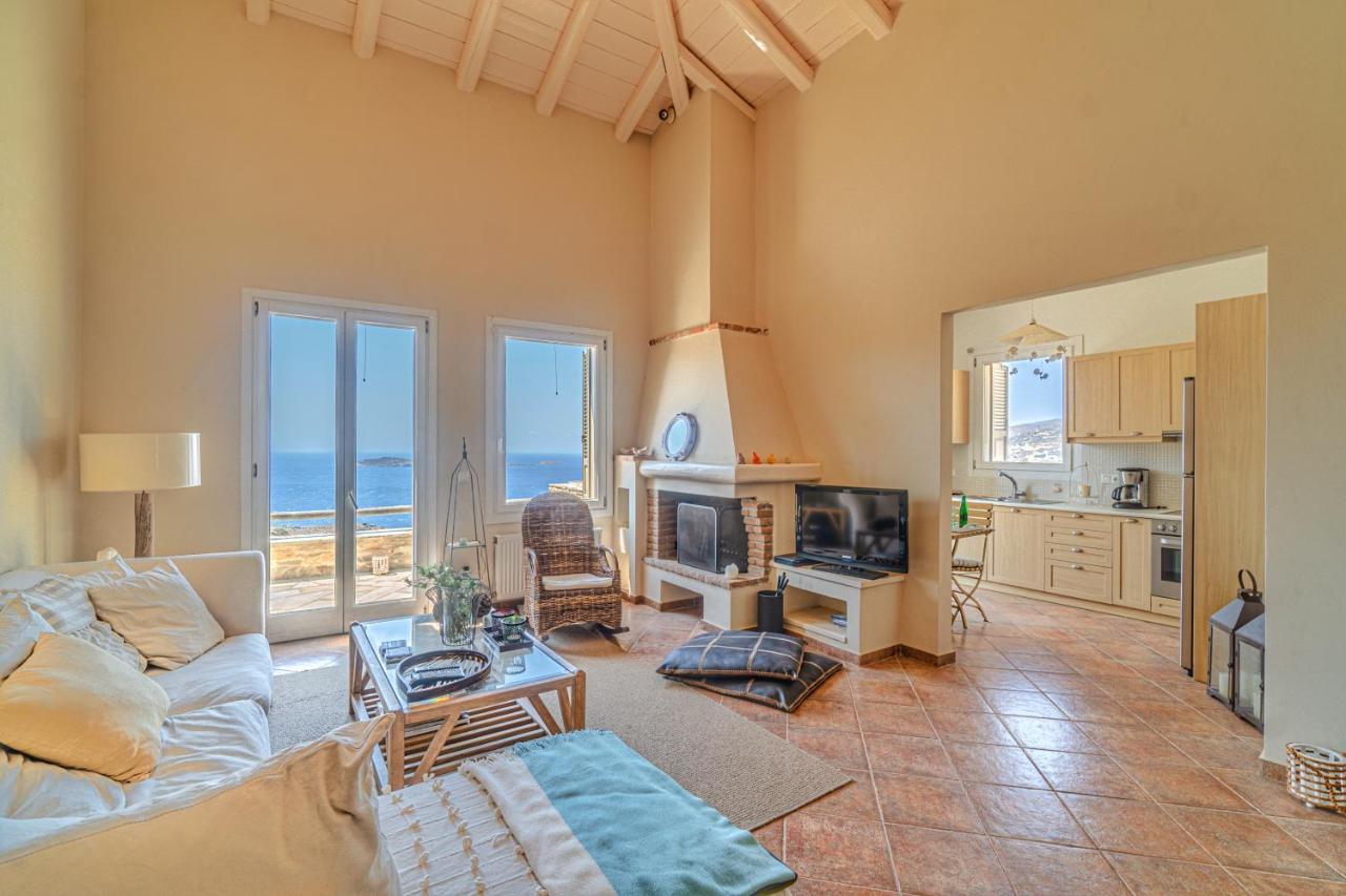 Irida Villa - Sea & Sunset Flats By Explore Andros Batsíon Exteriör bild
