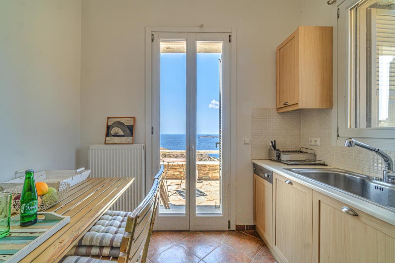 Irida Villa - Sea & Sunset Flats By Explore Andros Batsíon Exteriör bild